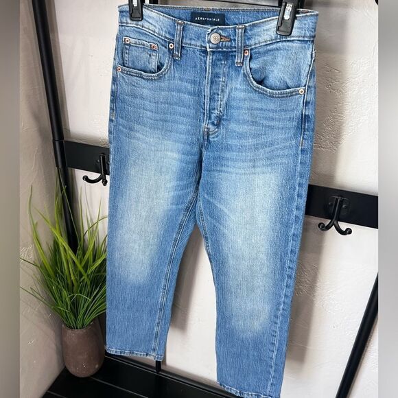 Aeropostale High-Rise 90’s Straight Relaxed Jean Size 4 - Picture 12 of 16